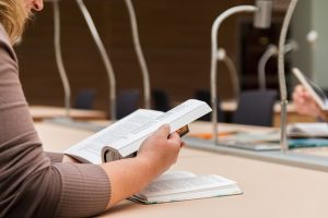 Arut, nemulțumiri față de numărul de locuri la admitere